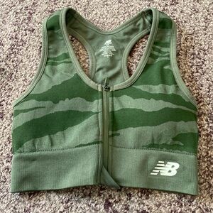 New balance sports bra with paddding